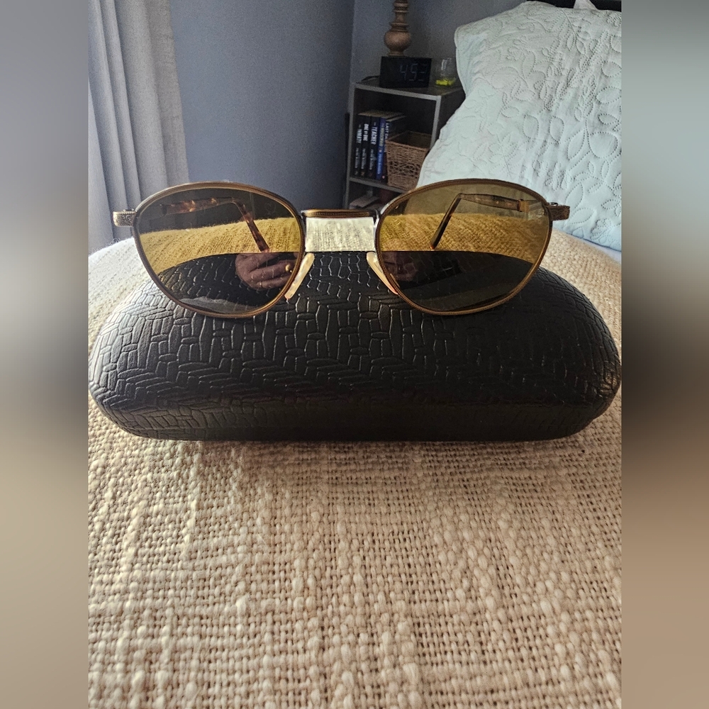 Vintage Revo Sunglasses, Tiburon 1208 010, Amber Lenses, Tortoise Shell Ear Stem